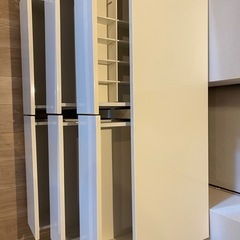 オフホワイト　チェストの画像