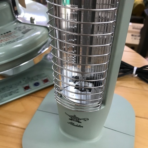 アラジン 遠赤外線グラファイトヒーター AEH-G406N　