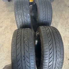 タイヤ　ホイルセットの画像