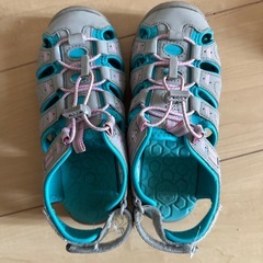 子ども　サンダルの画像