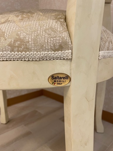 ③サルタレッリヴェルサイユ ダイニングテーブル &チェア4脚 ※5点販売