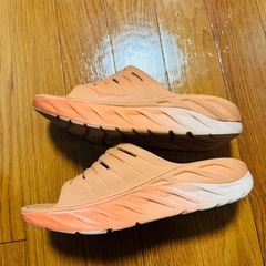 HOKA リカバリーサンダル W7 ホカオネオネの画像