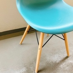 【受付終了】イームズチェア 欧州風 ブルー ダイニングチェアの画像