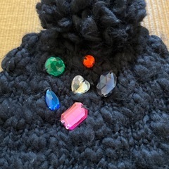 ビジュー付きニット帽の画像