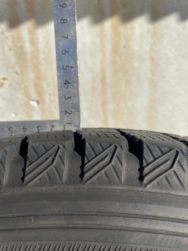 スタッドレスタイヤホイールセット　195/80R15LT ハイエース　GOODYEAR　