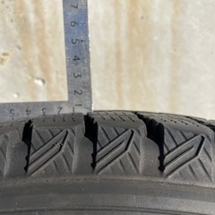 スタッドレスタイヤホイールセット　195/80R15LT ハイエース　GOODYEAR　の画像