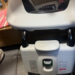 カーメイト　エールべべクルットNTプレミアムの画像