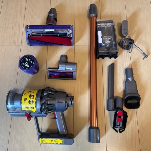 ダイソン　Dyson V10 fluffy
