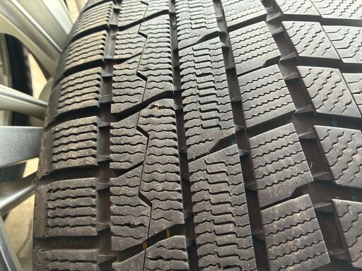 値下げ！！　レクサス　スタッドレス　235/50R18　タイヤホイール　4本セット　18×7,5J  PCD120