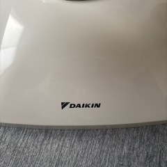 遠赤外線ヒーター　ダイキンの画像