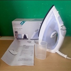 東○411 新生活応援セット！ 炊飯器 ケトル 時計 アイロン ラック 5点セット 通電OK 中古 家電  ご飯沢山食べる人必見☆５合炊き！ 象印 T-faLの画像