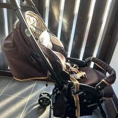 コンビ ベビーカーの画像