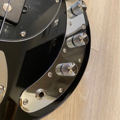 スティングレイ エレキベースの画像