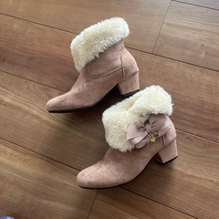 未使用近い ヒール　ブーツ21センチの画像