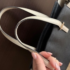 𝐤𝐚𝐭𝐞 𝐬𝐩𝐚𝐝𝐞カバンの画像