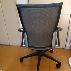 キャスター付き椅子 チェア（受け渡し予定者あり）の画像