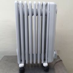 DeLonghi/デロンギ オイルヒーター JRE0812 ピュアホワイト/ブラック 8枚フィン 8～10畳 ☆札幌市白石区☆店頭お引き取り歓迎【自社配送は札幌市内限定】の画像