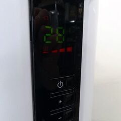 DeLonghi/デロンギ オイルヒーター JRE0812 ピュアホワイト/ブラック 8枚フィン 8～10畳 ☆札幌市白石区☆店頭お引き取り歓迎【自社配送は札幌市内限定】の画像