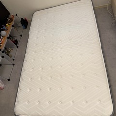 マットレス　セミダブルの画像