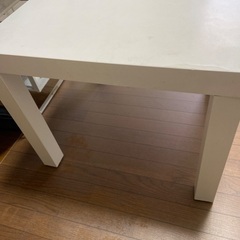 IKEA ソファテーブルの画像