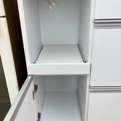 A-860【リユースのサカイ野々市店】ジモティ来店特価‼ レンジ台 木製 ホワイト クリーニング済みの画像