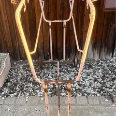 アイアンフックスタンド 鉄製 車輪付き ハンガー ラックパイプ インテリア　昭和レトロの画像