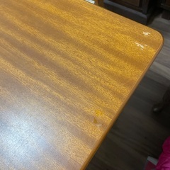 テーブル　机の画像