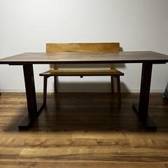 無垢材 ウォールナット ダイニングテーブル 未晒し蜜蝋ワックス　1600×800　引取り限定の画像