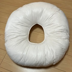 ラブツリークッションの画像