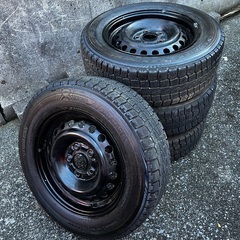 スタッドレスタイヤ、ヨコハマk2F720、195/65R 15の画像