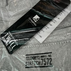 作業スボンの画像