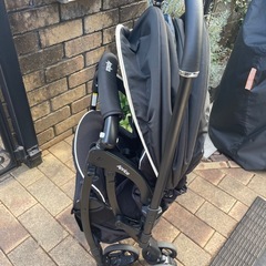 美品アップリカ　ラクーナクッションAB型の画像