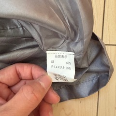 Suncon グレー ボタン付きタイトスカート Mサイズの画像