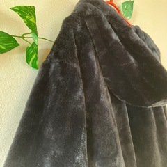 フード付きブルゾン　ブラックの画像