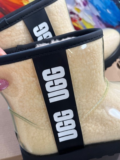 ほぼ未使用　UGG ブーツ　CLASSIC CLEAR MINI 防水　24cm