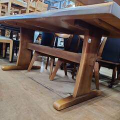 【愛品倶楽部柏店】一枚板風ダイニング4点セット ベンチ＆回転チェアの画像