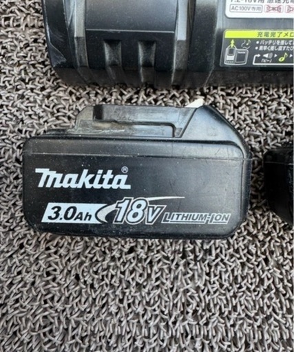 Makita 18V リチウムイオンバッテリー 3.0Ah 2個セット ケース付き