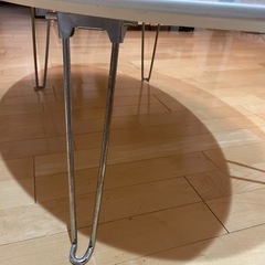 ローテーブル　ホワイト　丸型　楕円形　白の画像