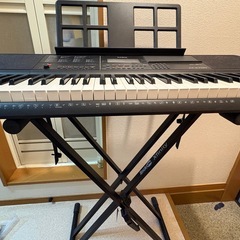 電子キーボード‼️46鍵盤 タッチレスポンス機能付きの画像