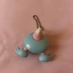 ガチャガチャ　モンスターボール&チェーンマスコットの画像