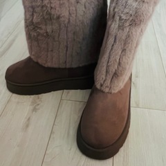 新品！ムートンブーツ　　24.0cm
の画像