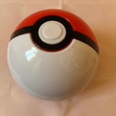 ガチャガチャ　モンスターボール&キーホルダーの画像