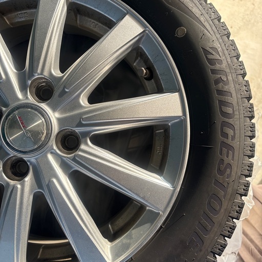 交渉成立しました。ブリジストン ブリザック スタッドレスタイヤ 155/65R14 4本セット アルミホイール付き