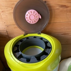 オムツ用ゴミ箱＆おまるの画像