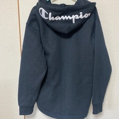 チャンピョン　パーカー裏起毛　Mサイズ男女問わず！の画像