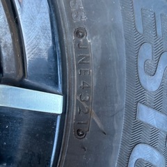 ハイエース ヨコハマ スタトッレス195/80R15ブリヂストン ブリザック VL1の画像
