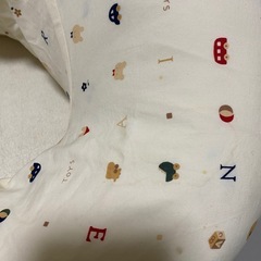 【2025年内受渡しで値引き】授乳クッションの画像