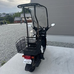 ヤマハ　ギア　ルーフ付きの画像