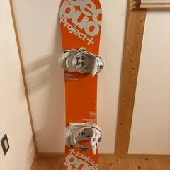 FANATIC スノーボード板　BURTONスノーボードブーツの画像