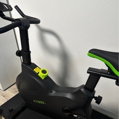 FITBOX  家庭用トレーニングバイク　マット付きの画像